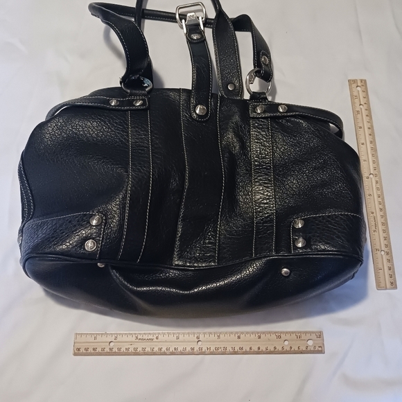 Gorgeous Black Leather Bag - Picture 3 of 5